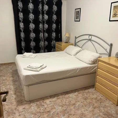 Maria Cabo Roig Apartment *